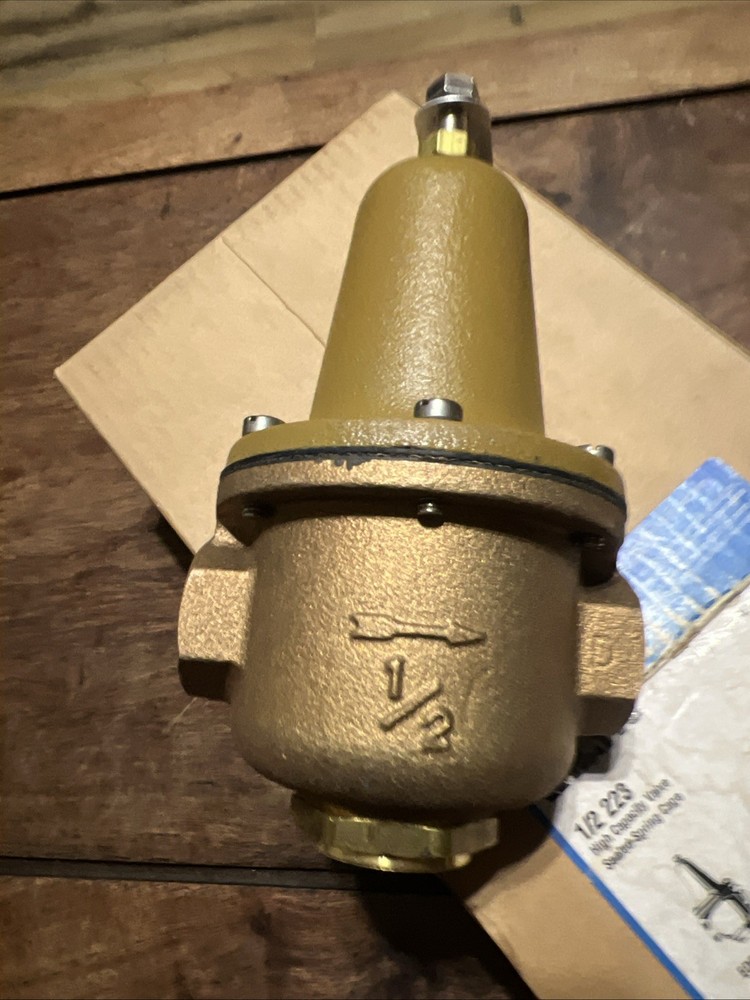 Watts 0296237 - 1/2 223 High Capacity Valve Sealed Spring Cage Regulator