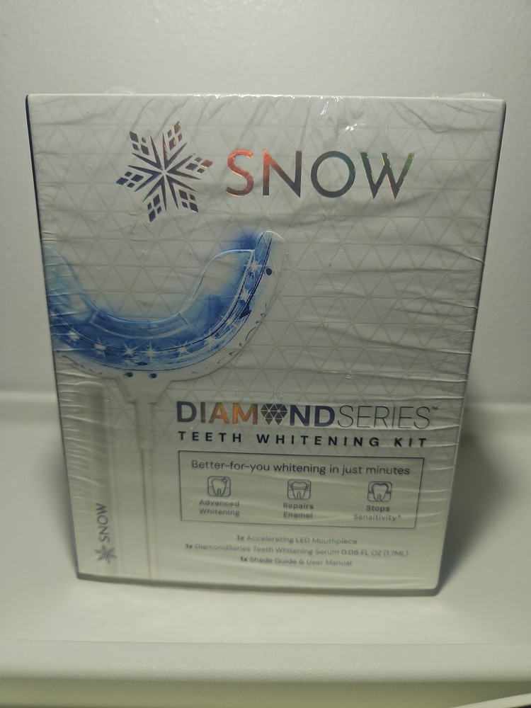 Snow Teeth Whitening System - White