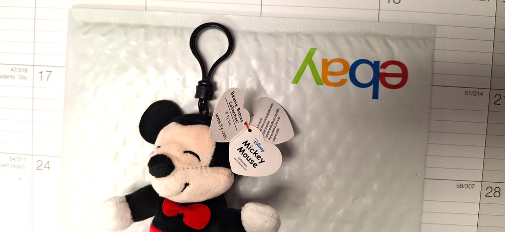 2019 TY Beanie Babies Collection - Mickey Mouse - Plastic Key Clip - NEVER USE