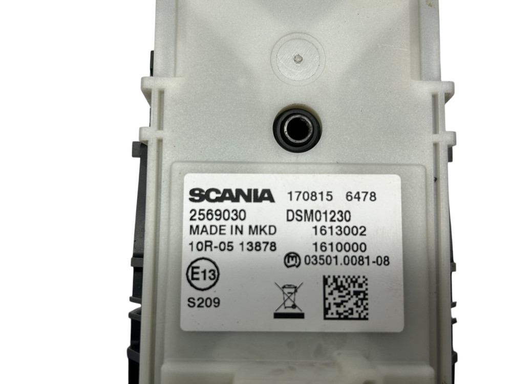 Scania R / S door control unit switch 2569030, 2398122