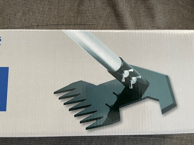 Explorer's Retractable Detachable Weeder Extendable