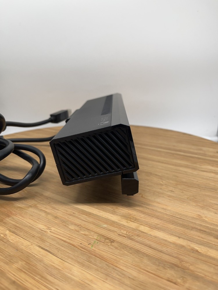 Microsoft Xbox One Kinect Camera Motion Sensor Bar Black Model 1520 OEM