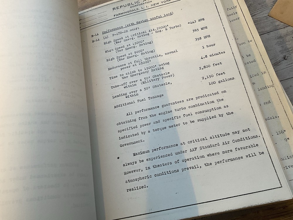 REPUBLIC AVIATION P-47D AIRCRAFT MODEL SPECIFICATION HANDBOOK COPY