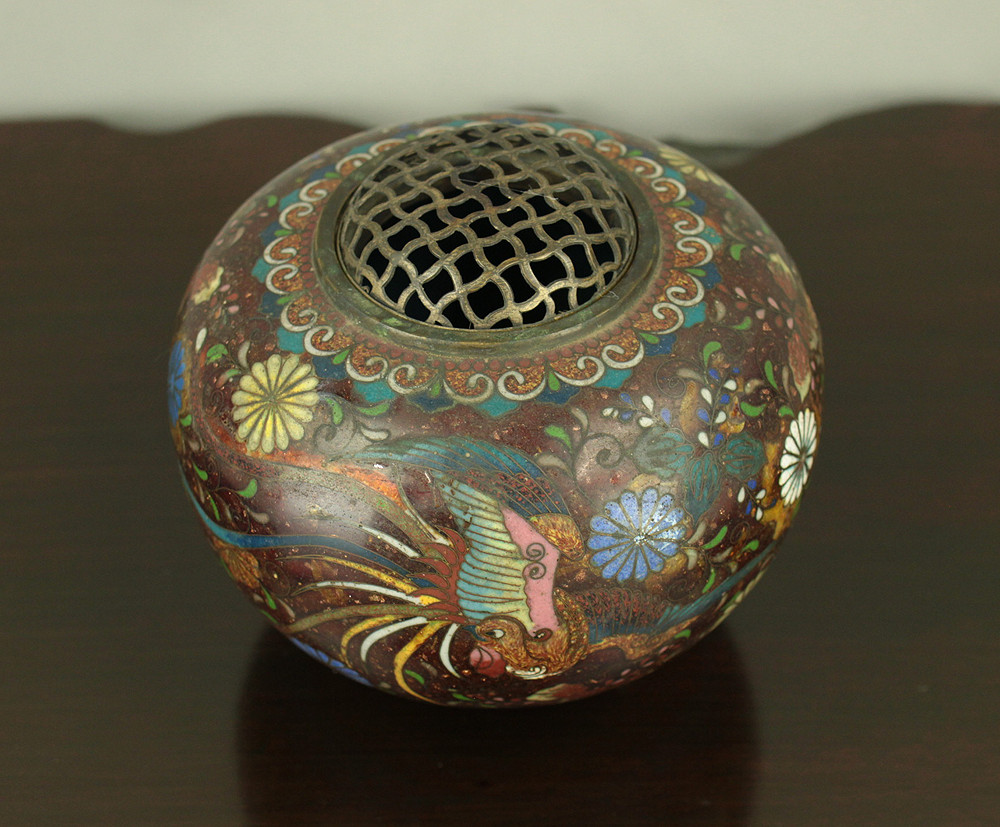 Cloisonne Phoenix and Chrysanthemum Pattern Three-legged Censer Incense Burner