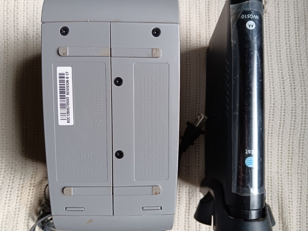 BELKIN 12 VOLT BATTERY BACK UP