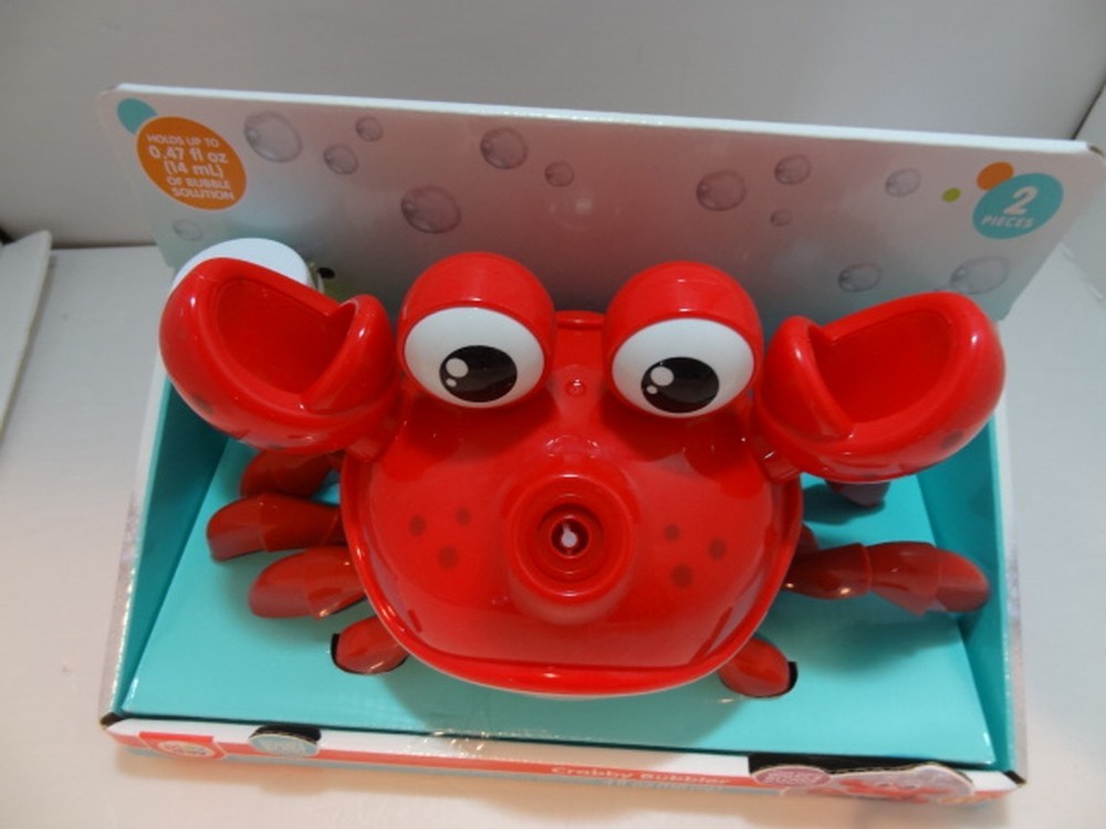 Play Day Walking Crabby Bubbler W/ 4 oz. Bubble Blasting Solution