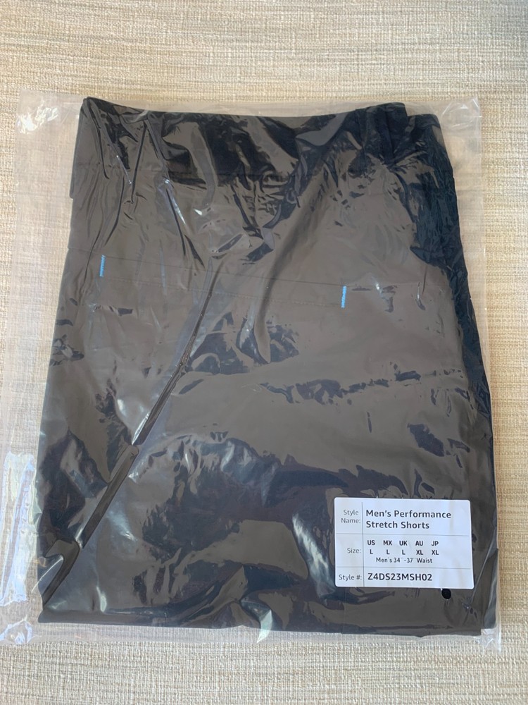 Men's Amazon Size L Amazon Performance Stretch Shorts