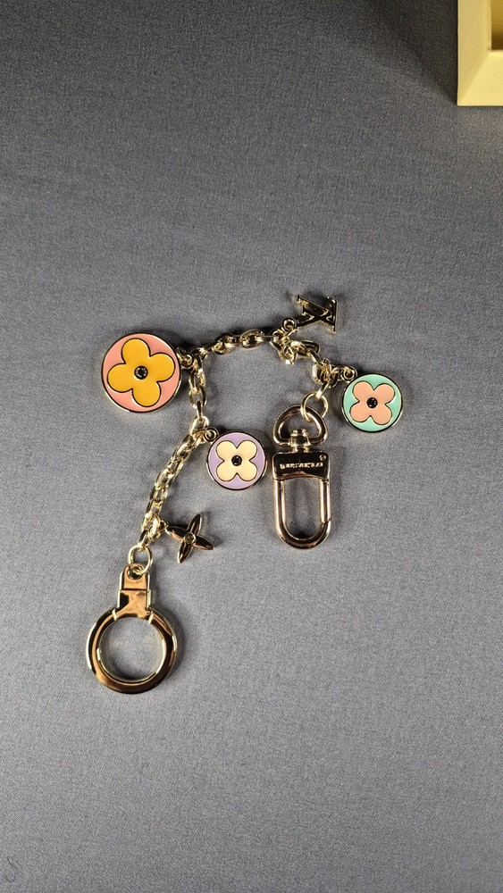 Bag Charm With Dust Bag And Gift Box