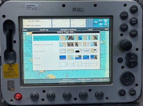 Raymarine E80 Multifunction Display Chartplotter | SM Reconditioned CORE | 18...