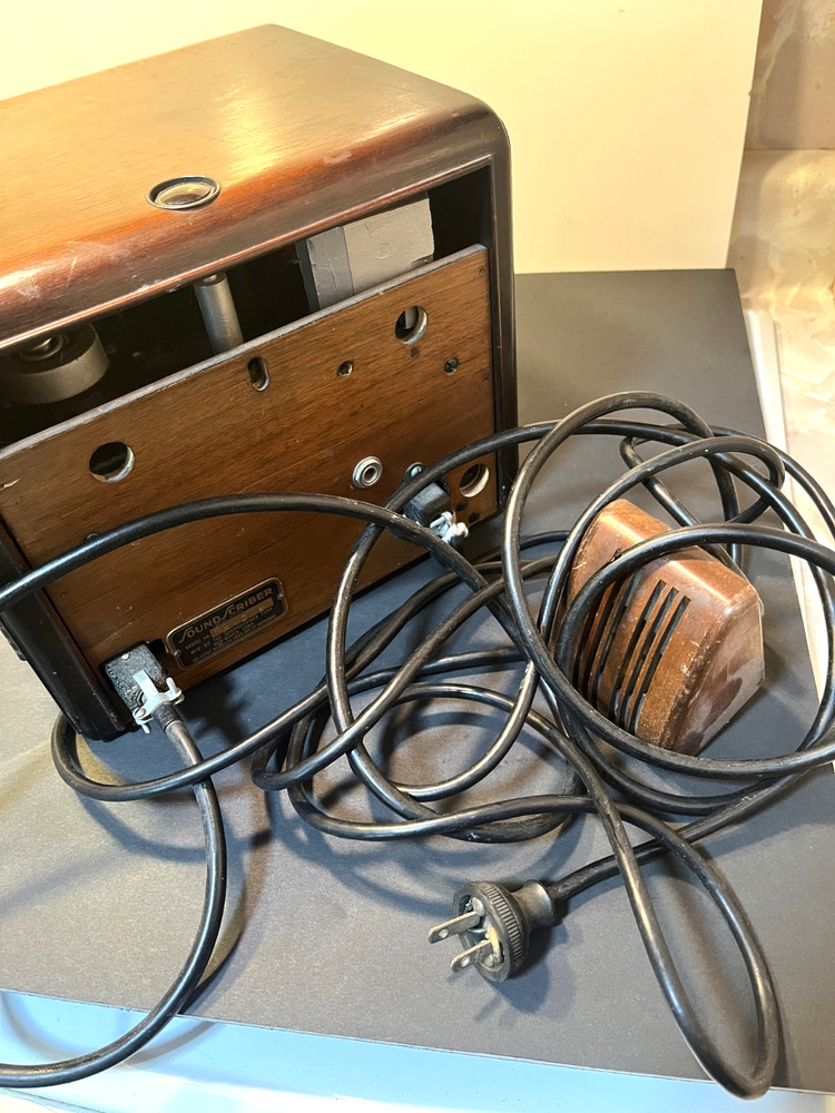 Sound Scriber disc record recording machine with 100 blank discs