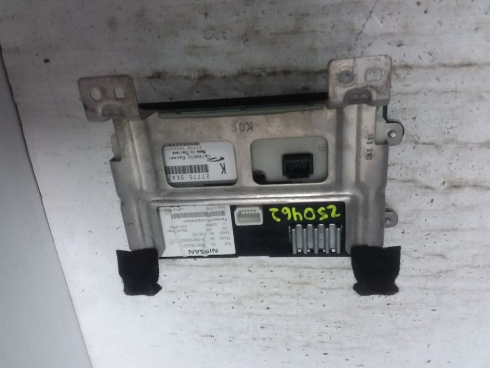 Radio Display Screen Dash Fits 13-16 PATHFINDER 280909DA0A