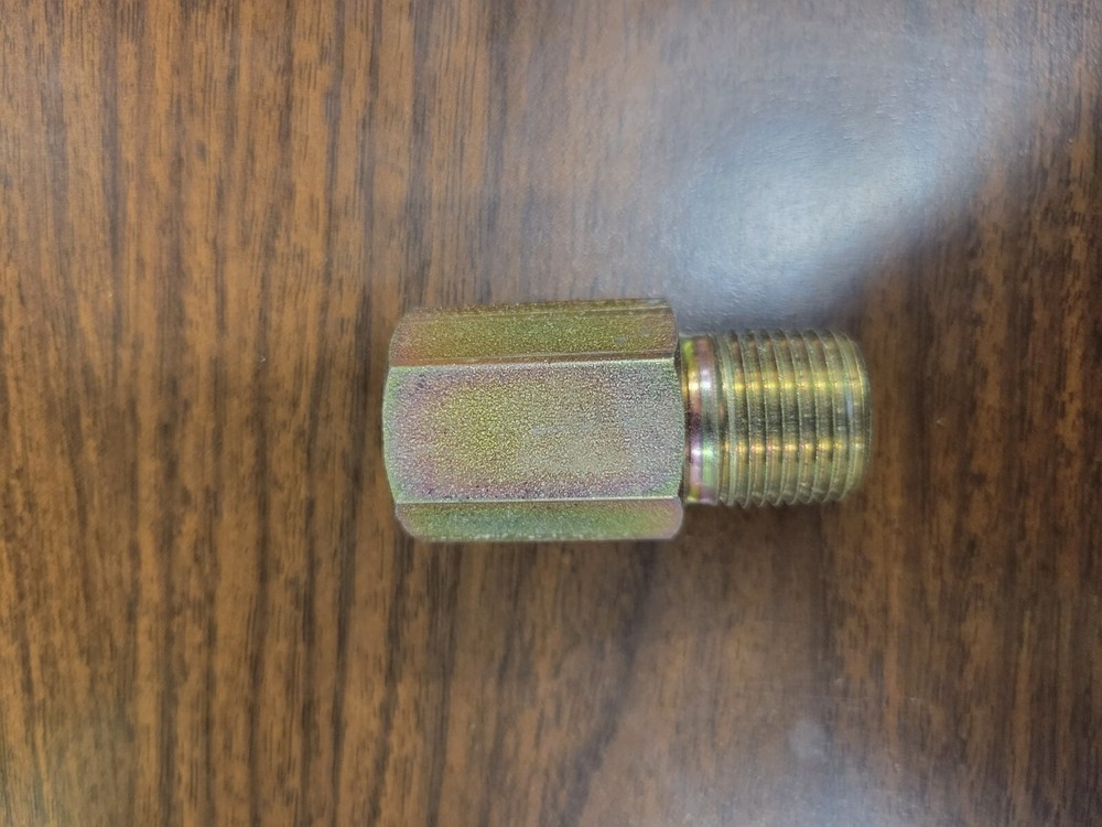 JOHN DEERE R30816 ADAPTER FITTING