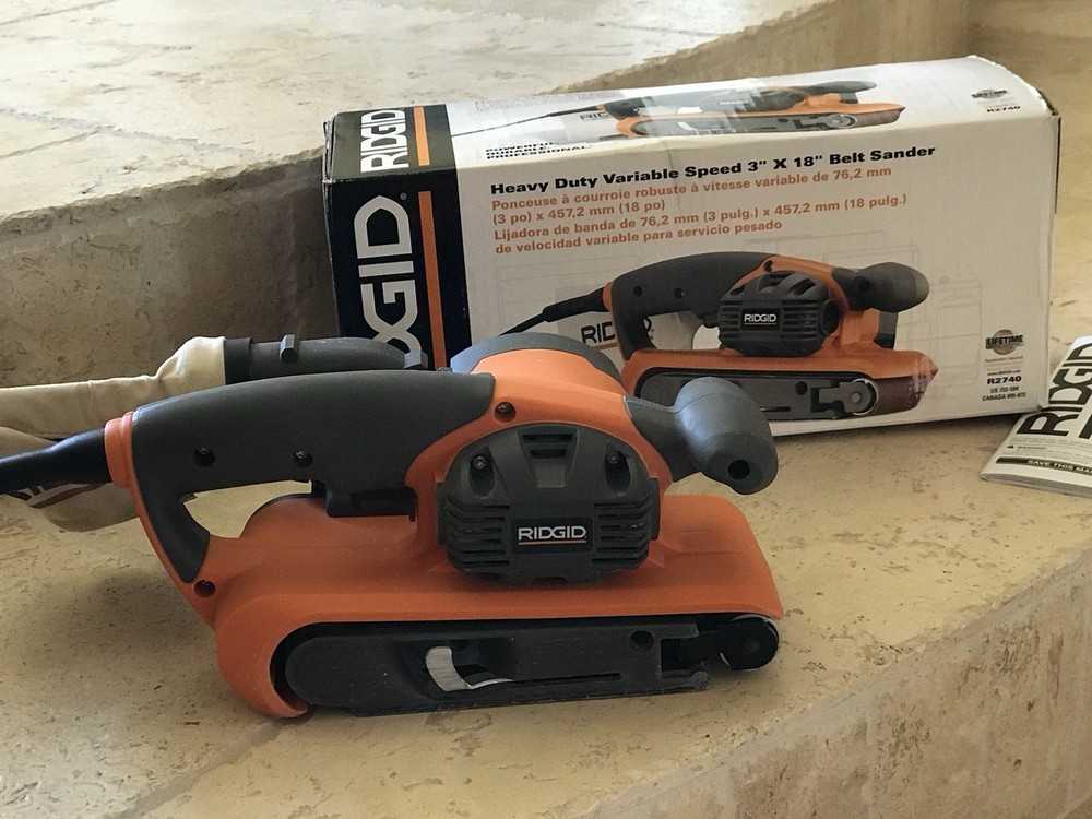 RIGID Heavy Duty Variable Speed 3” x 18” Belt Sander