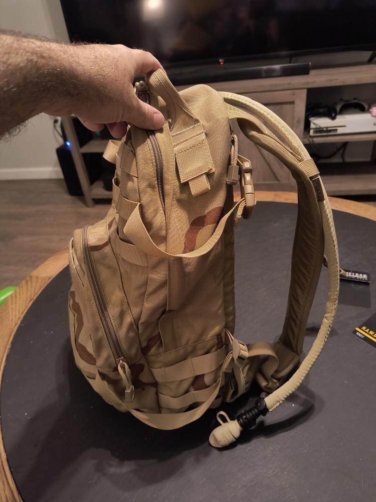 Camelbak HAWG 3.0L hydration backpack - DCU camo