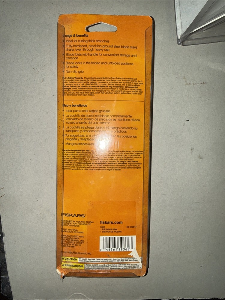 Fiskars Folding Pruning Saw: 7 in. blade *blade