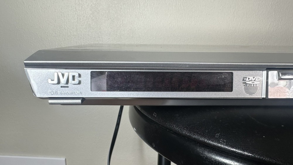 JVC XV-NP10S DVD Player NO REMOTE