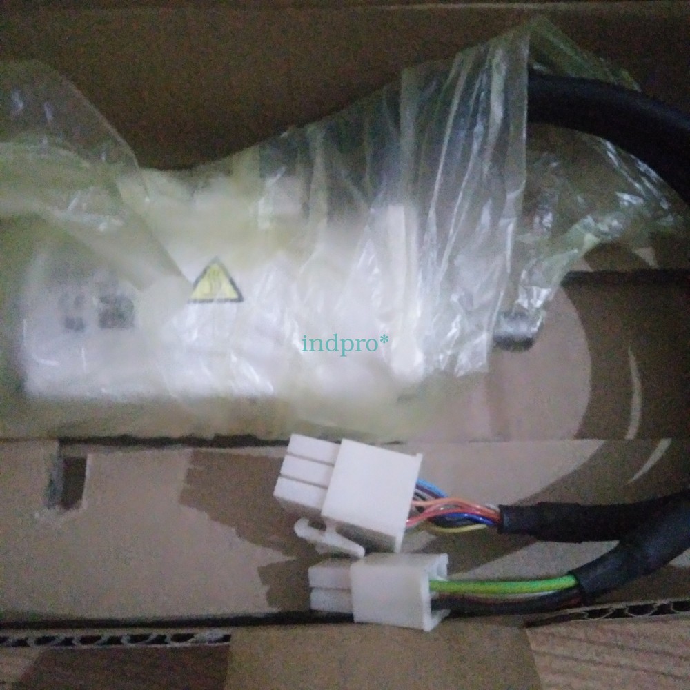 1 PCS for the new MSMA3AZA1N servo motor