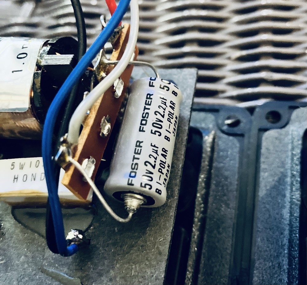 Realistic Minimus 11 Crossover And Speaker Connection