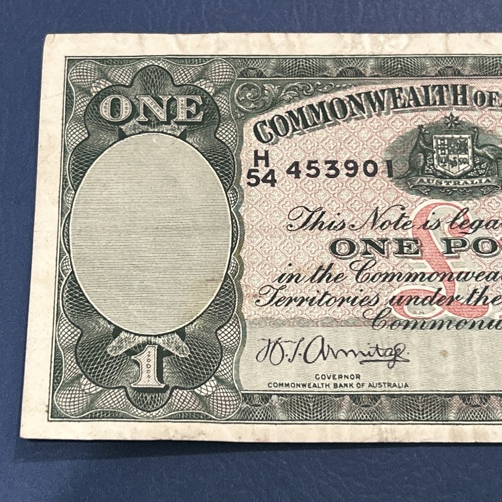 Australia- 1 pound- 1942