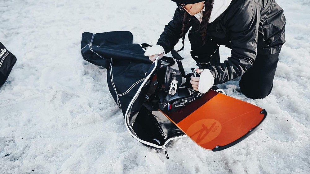 Durable Polyester Snowboard Bag and Boot Transport Combo - Fits Size 13 Boots