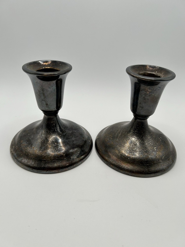 International Silver Compay Candle Sticks, Nice Condition! D7
