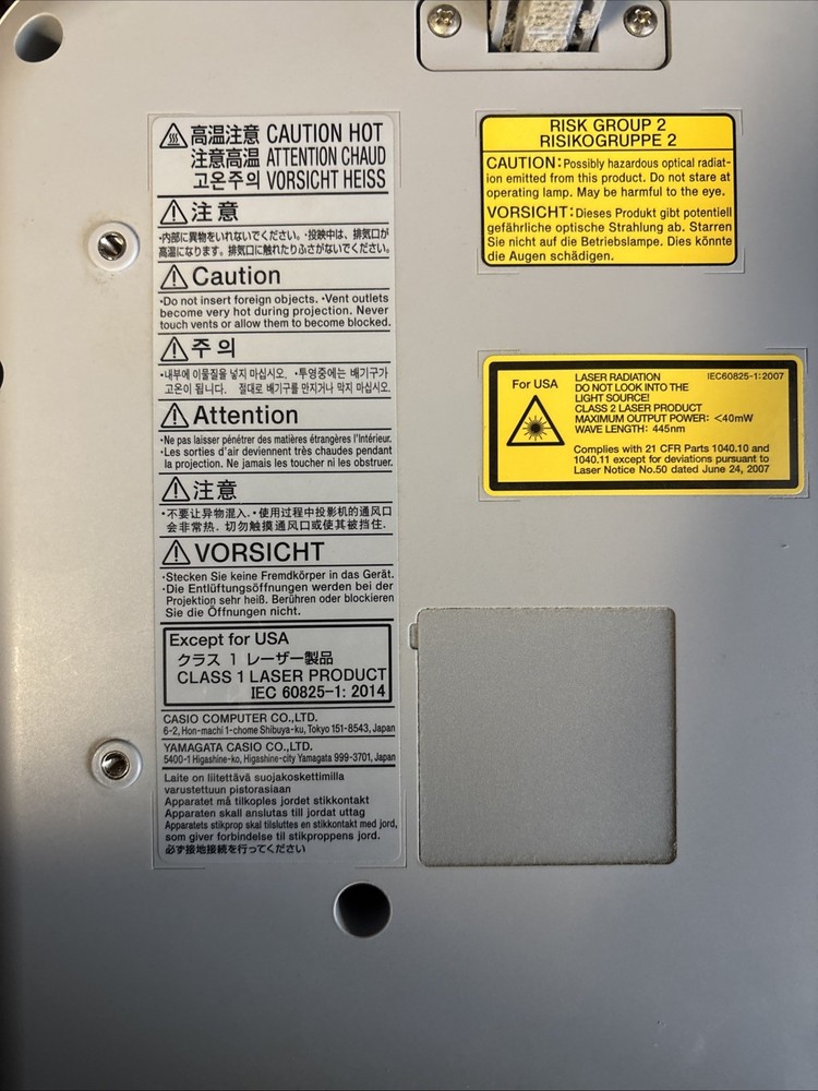 Casio XJ-V10X DLP Projector :)