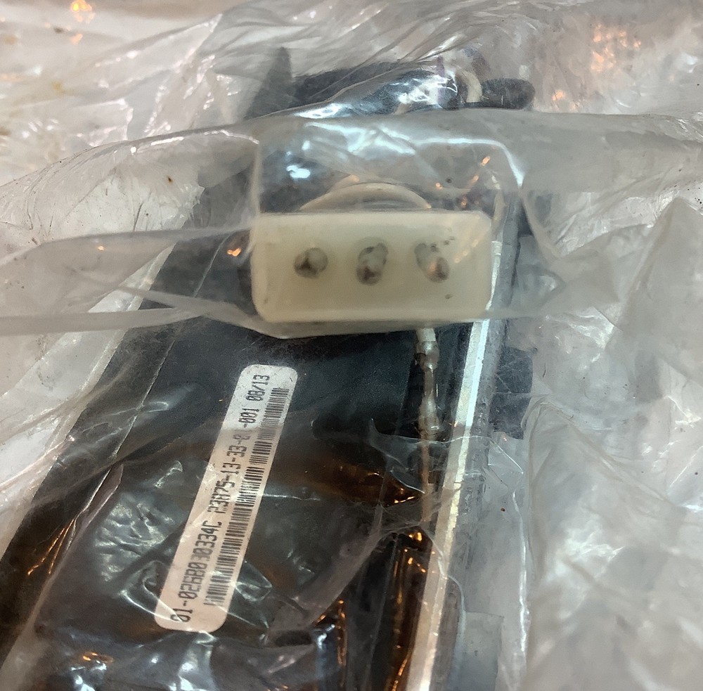 Whelen 500 led Strobe Light And Frame (White)