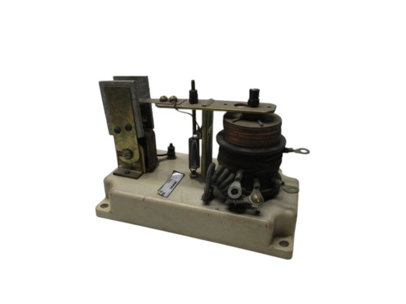 SYLVANIA A73-252210A-2 CONTACTOR  NSNP