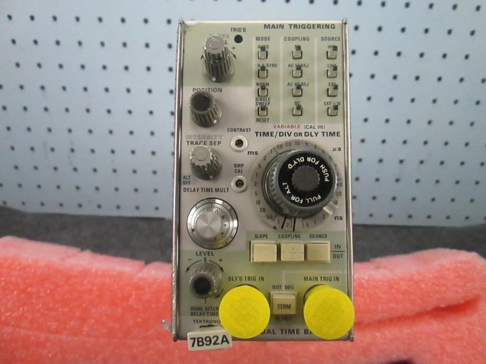 Tektronix 7B92A Dual time Base