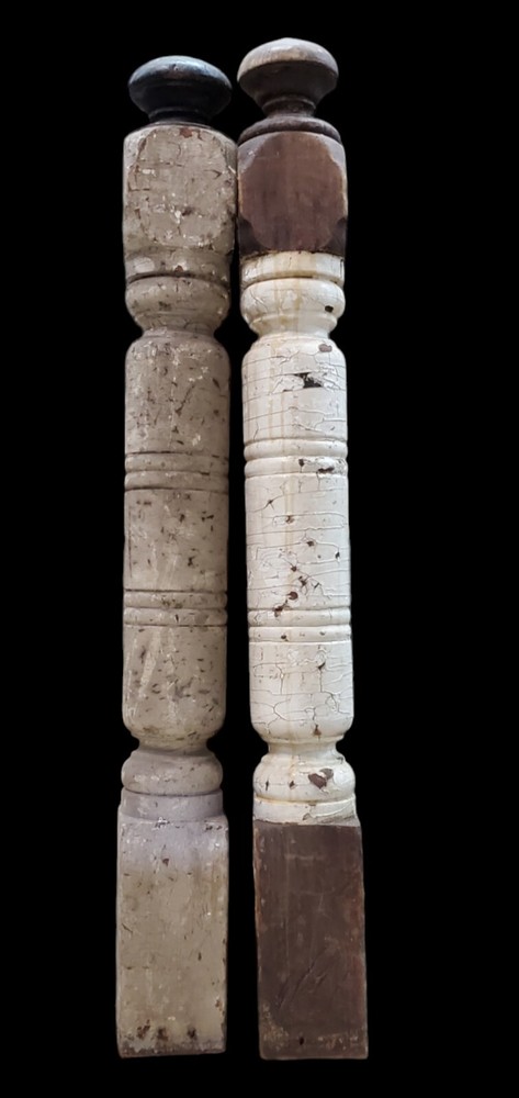 Pair Of Newel Posts *GAM0208