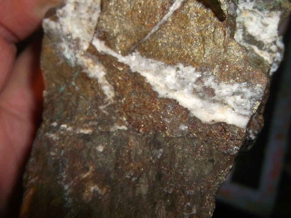 Gold, silver, copper, 324 grams samples ,ore high grade .