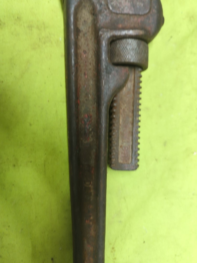 18 Inch Pipe Wrench