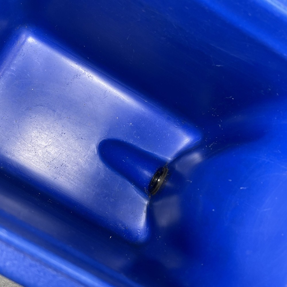 Cambro drinking/beverage container 250LCD - Blue - Drinking Water - No vent cap