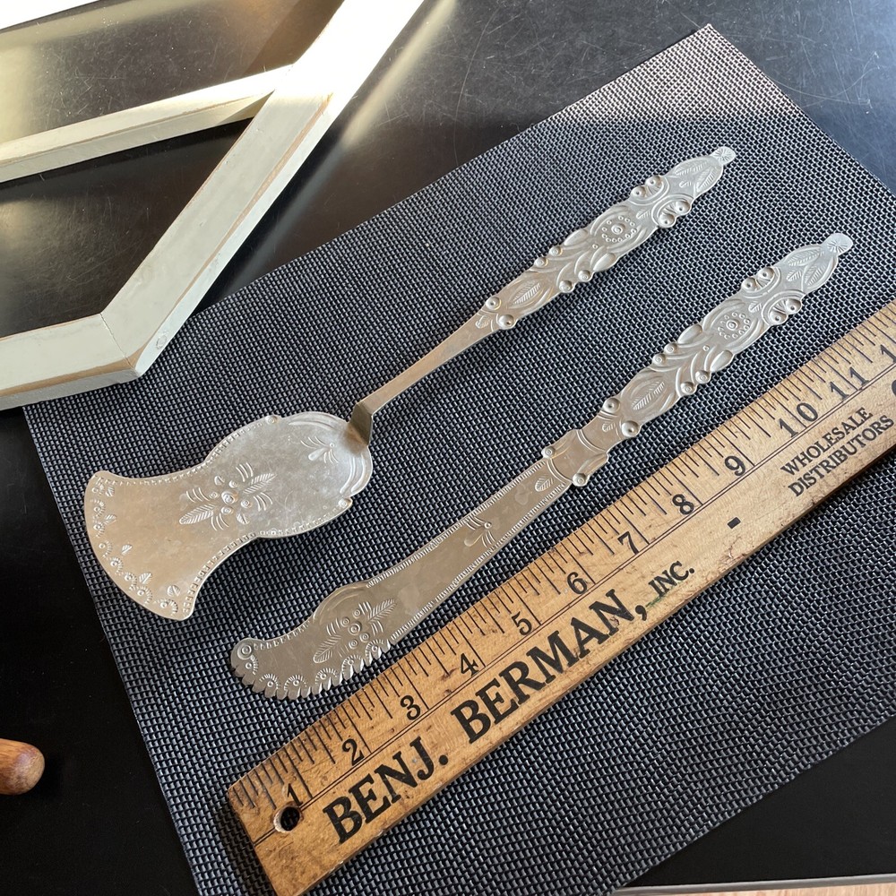 13” Mid Eastern Decorative Flat Stamped Serving Cake Dessert Knife & Spatula Set