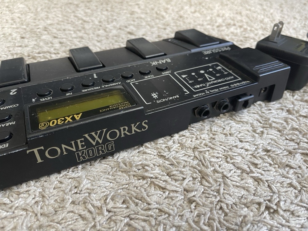 ✨Korg ToneWorks AX30G✨ Multi Effects Pedal W/PSU Working!