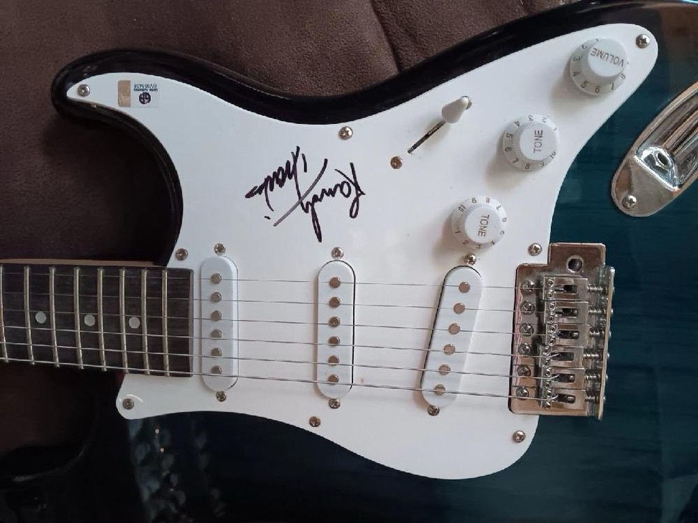 Randy Travis Signed Guitar