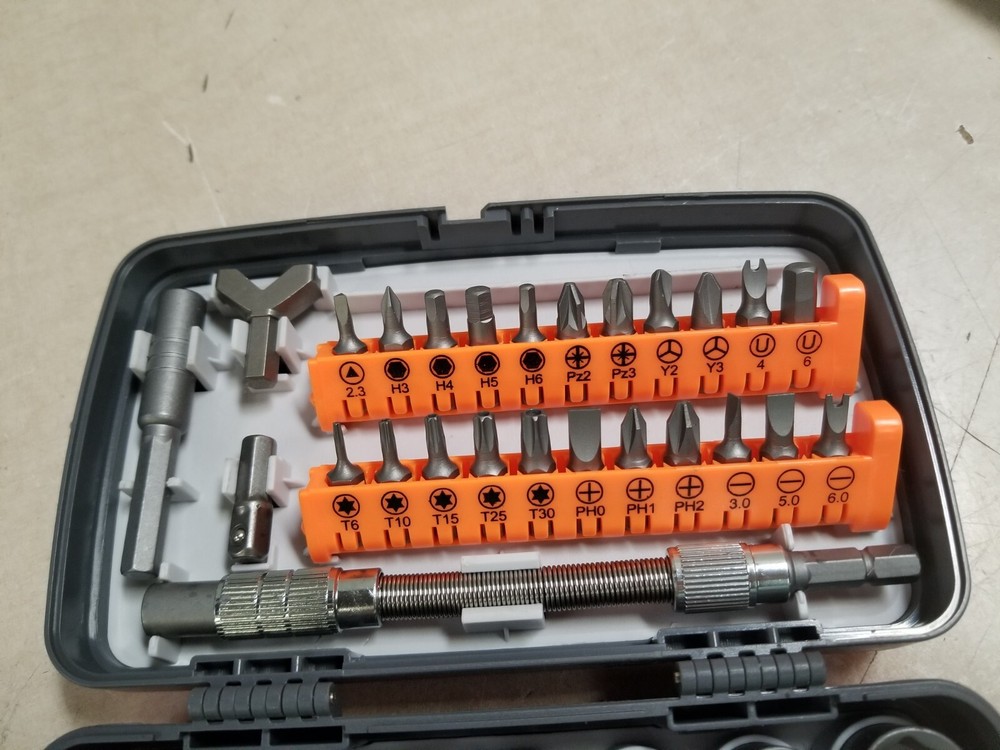 Professional Maintenance Tools for Motorcycles Bicycle 2880A (38 Pcs)