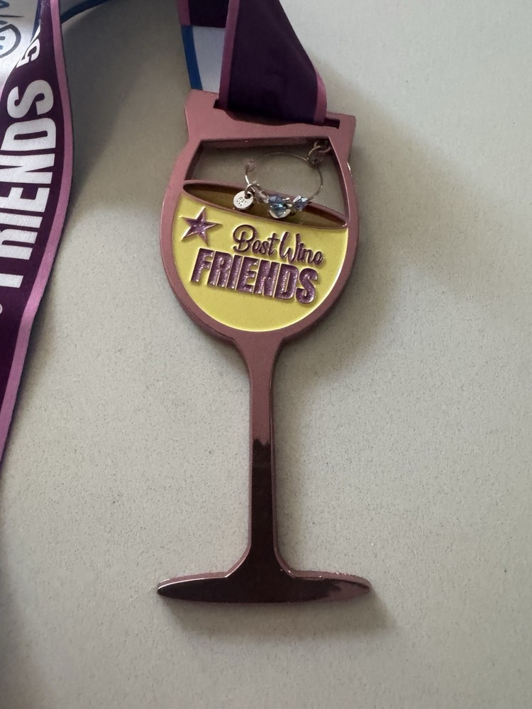 Best Wine Friends Running Medal