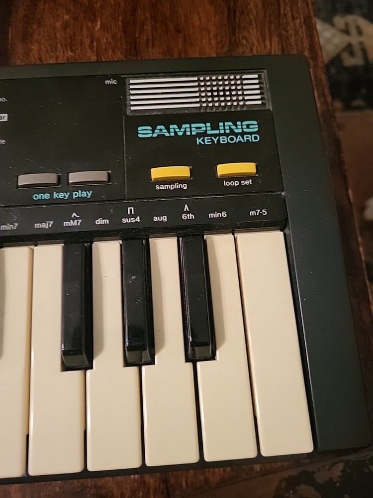 Vintage Casio SK-1 32-Key Sampling Keyboard Black Synth; Plays Needs Some Repair