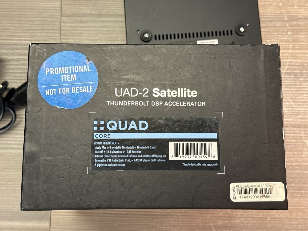 UAD-2 Satellite Thunderbolt DSP Accelerator Quad-Core w/ Box