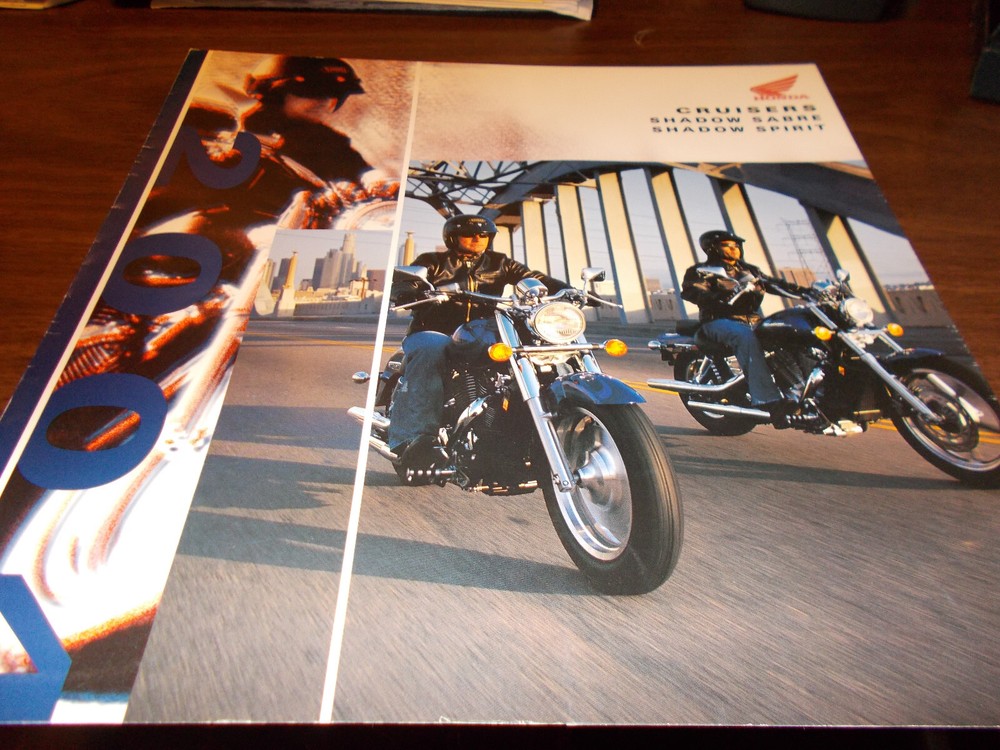 2004 Honda Cruisers Sales Brochure