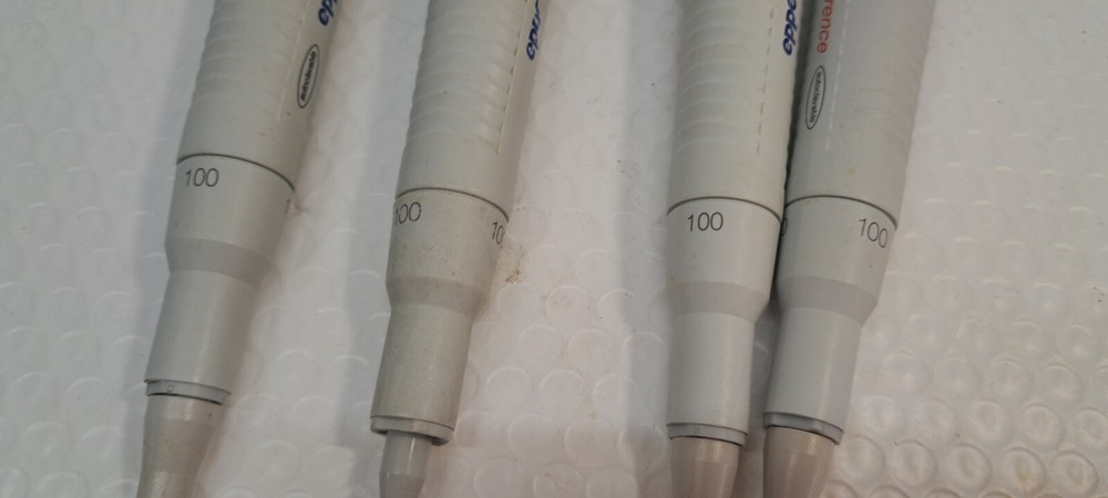 lot of 4 Eppendorf Reference 10-100ul Single Channel Pipette