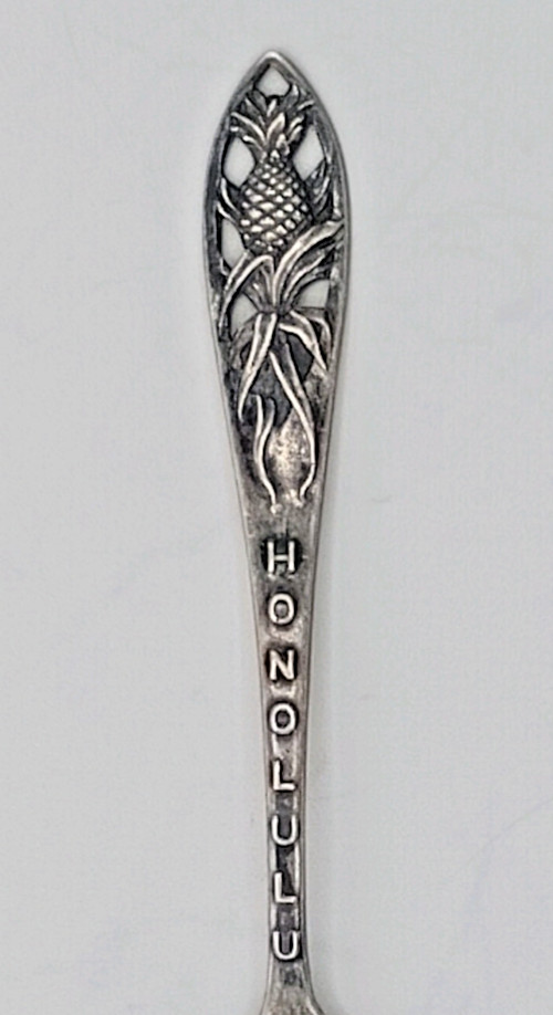 Charles Robbins Honolulu Pineapple Souvenir Sterling Silver Spoon (B)
