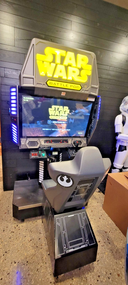 STAR WARS BATTLE POD ARCADE MACHINE by NAMCO