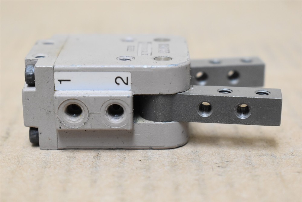 Harmo Pneumatic Gripper Part No. HC20-BD