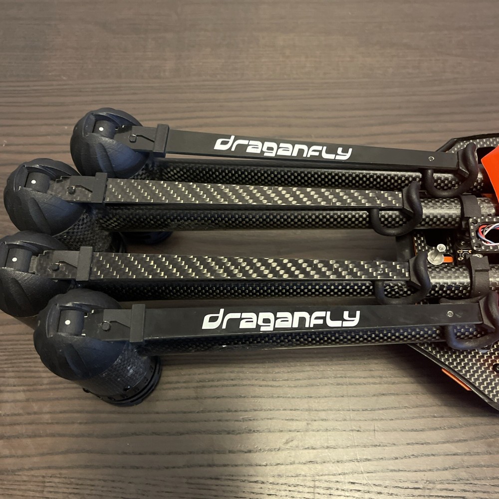 Draganfly Innovations Inc. UAV Draganflyer X-4 ES