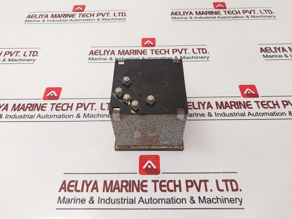 Celsa 440V Volt Meter