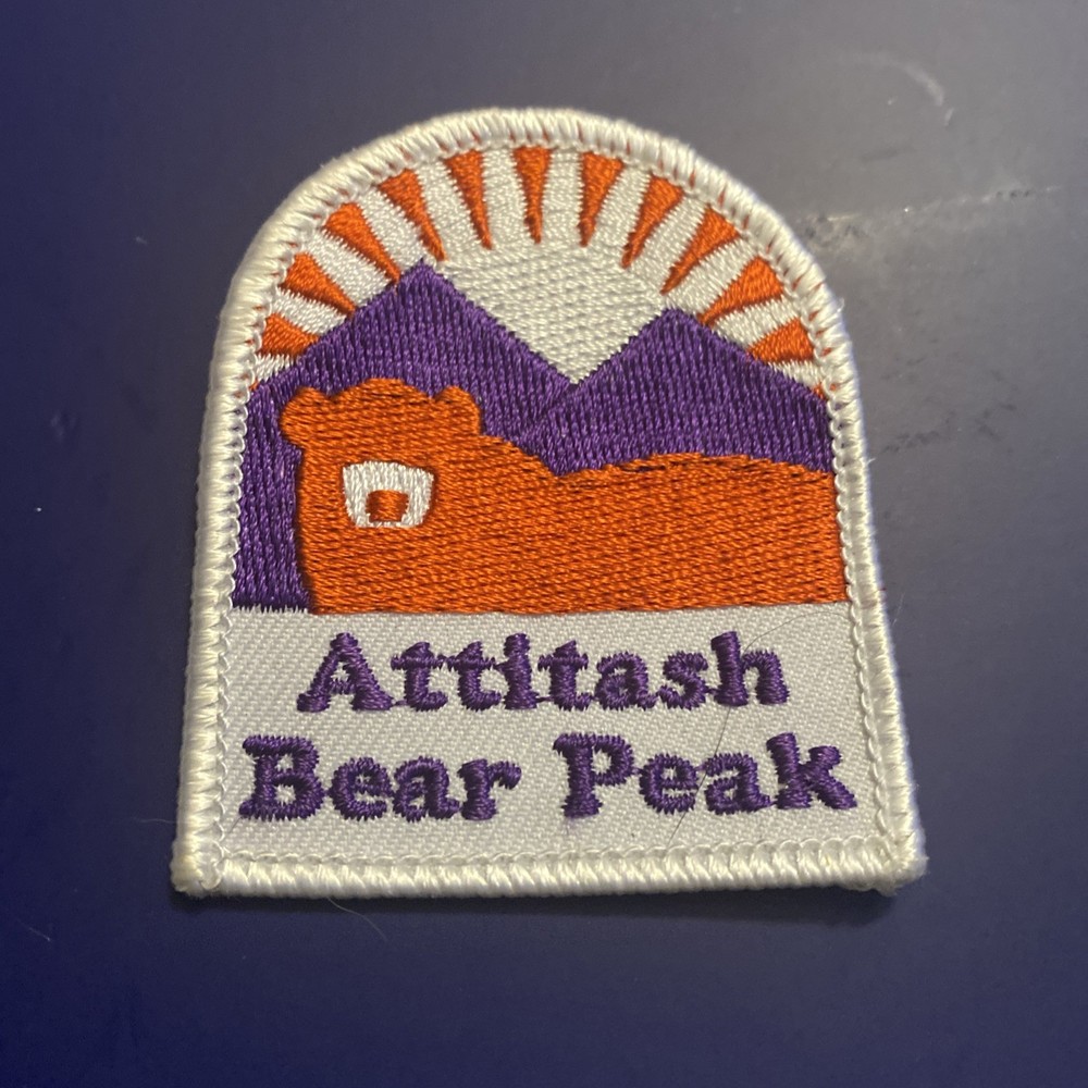 ATTITASH BEAR PEAK Sew On Ski Patch