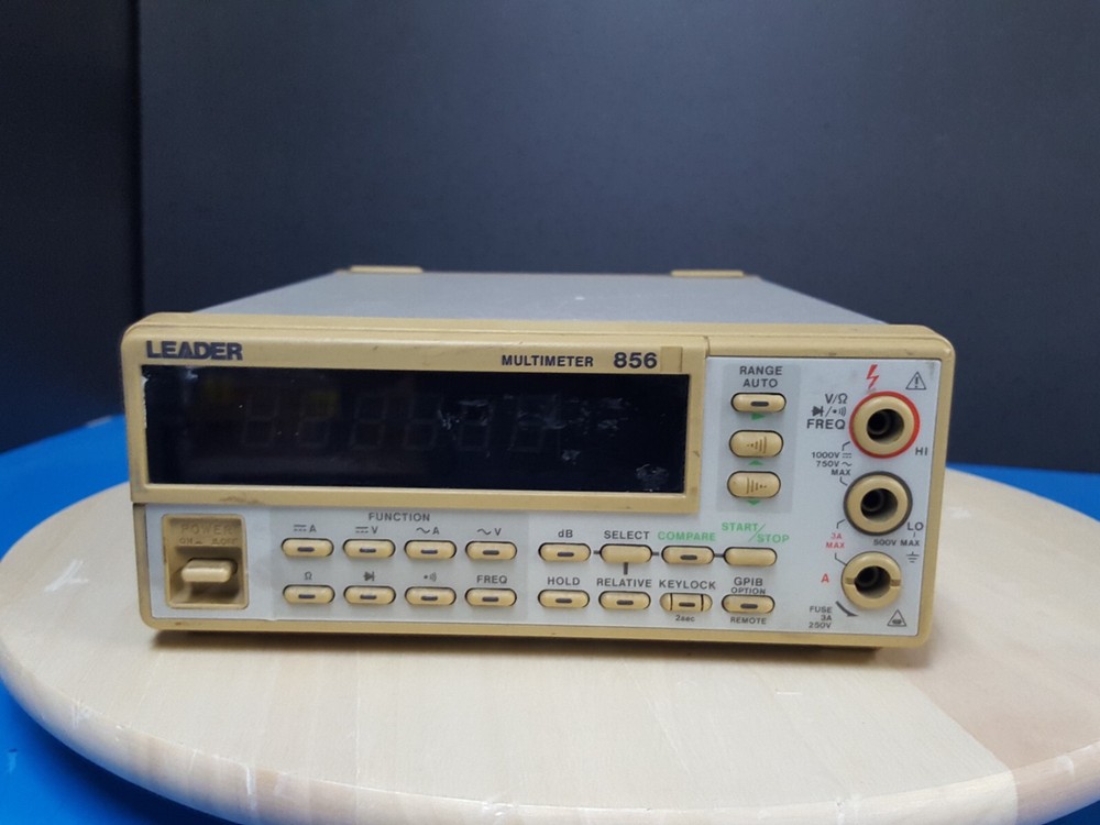 Leader 856 : Multimeter (0518)