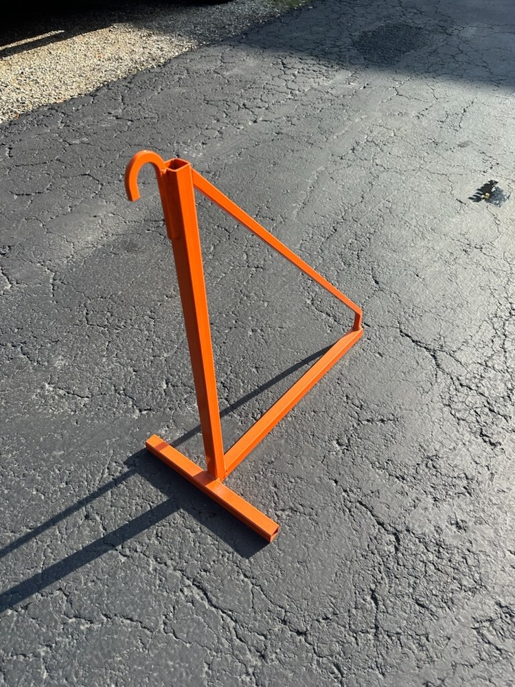 SHIPPING CONTAINER SHELF BRACKETS (1 PAIR)